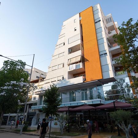 Nayel Hotel Durrës Esterno foto