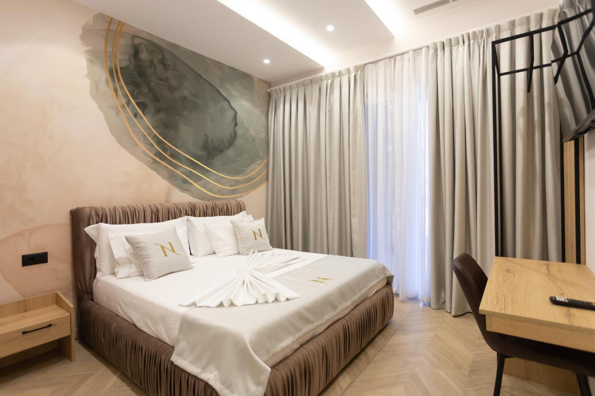 Nayel Hotel Durrës Esterno foto