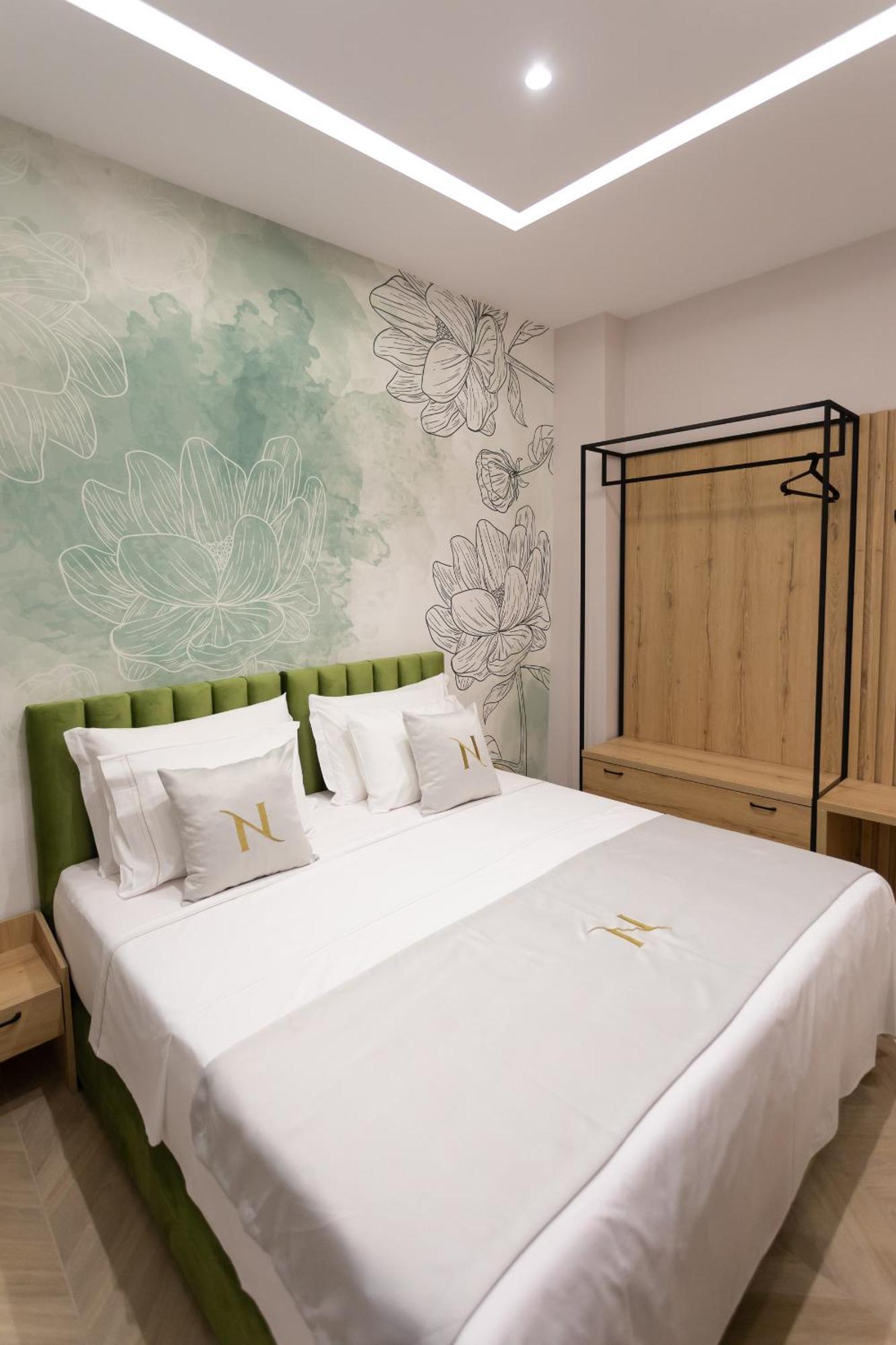 Nayel Hotel Durrës Esterno foto
