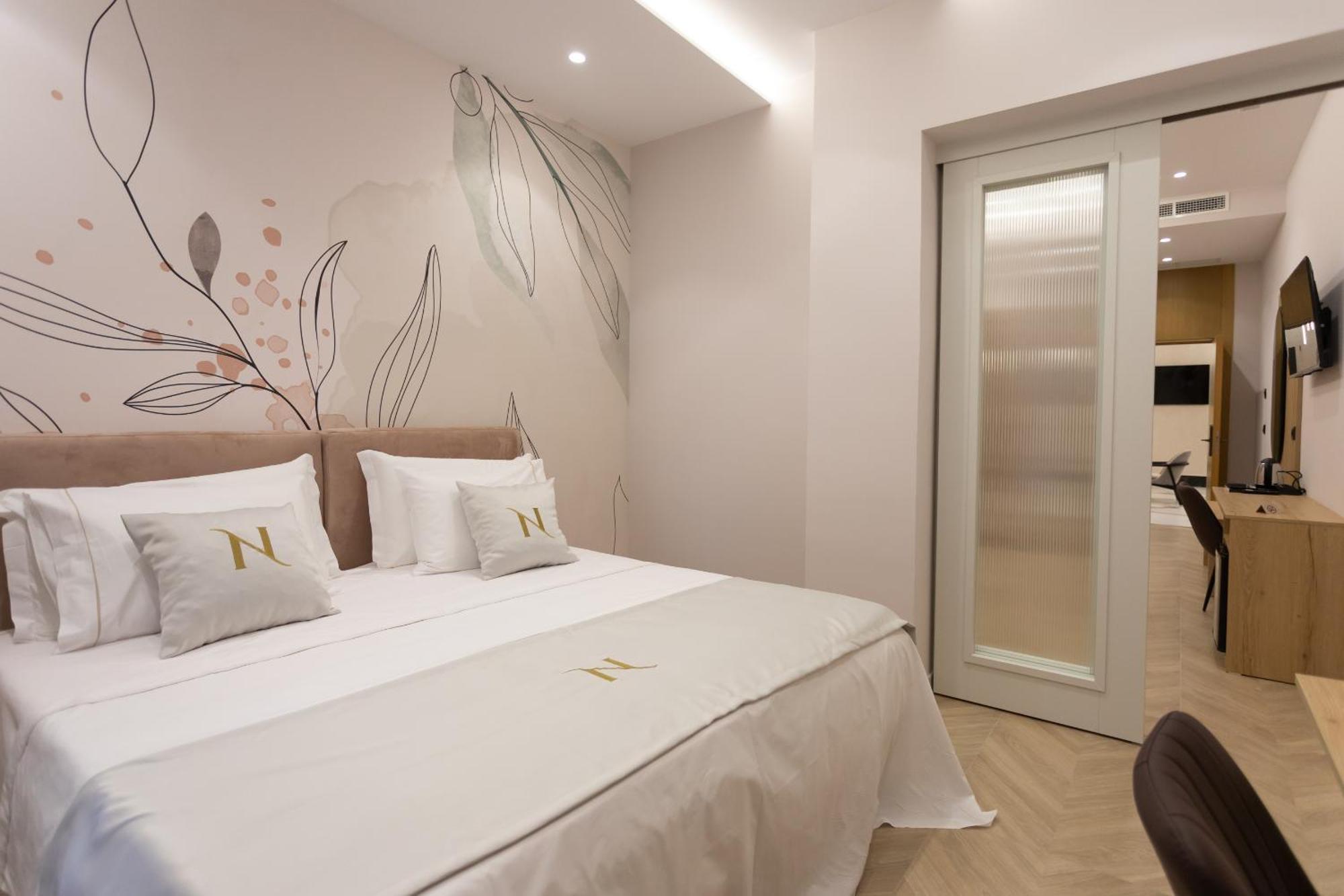 Nayel Hotel Durrës Esterno foto